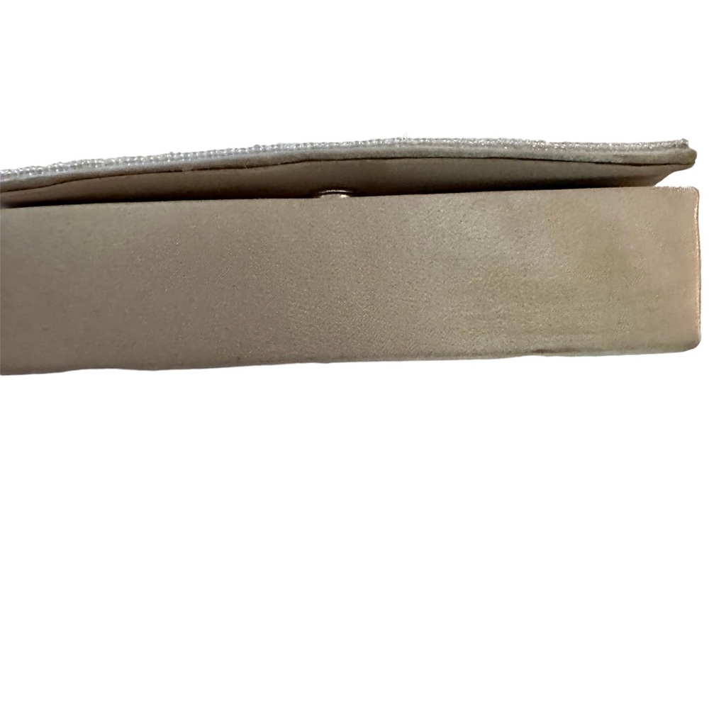 NWOT Silver Sequin and Satin Clutch/Shoulder Bag - Picture 5 of 6